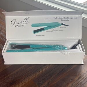 Professional Hair Straightener - Turquoise